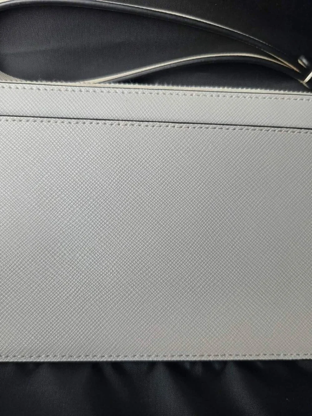 Kate Spade New York Zip Wristlet - NEW